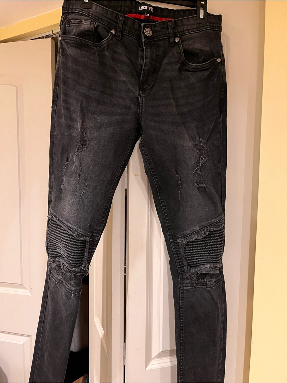 Men's Black Washed Distressed Moto Jeans